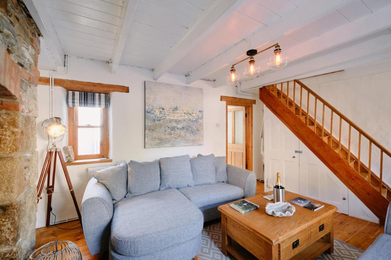 Finest Retreats - Scallop Cottage 포스레번 외부 사진