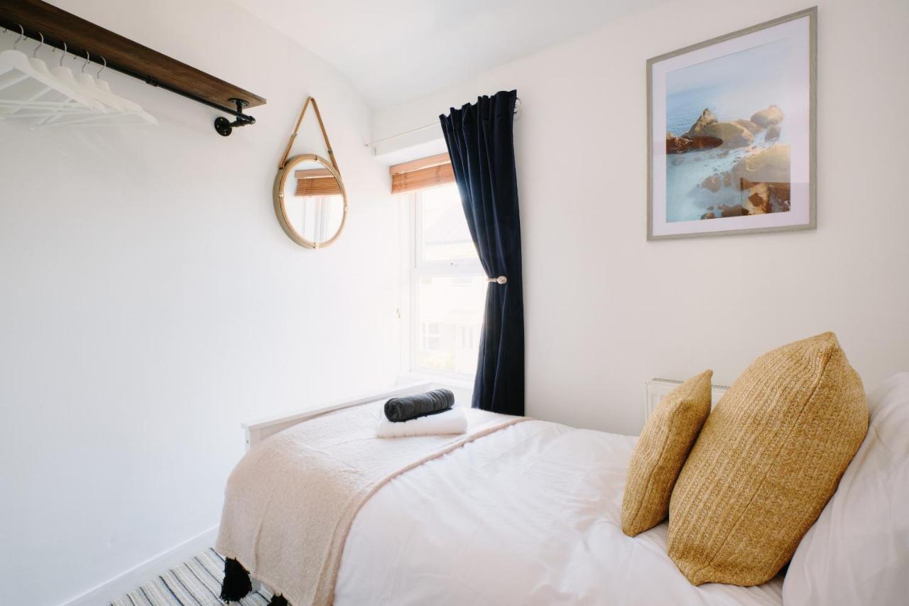 Finest Retreats - Scallop Cottage 포스레번 외부 사진