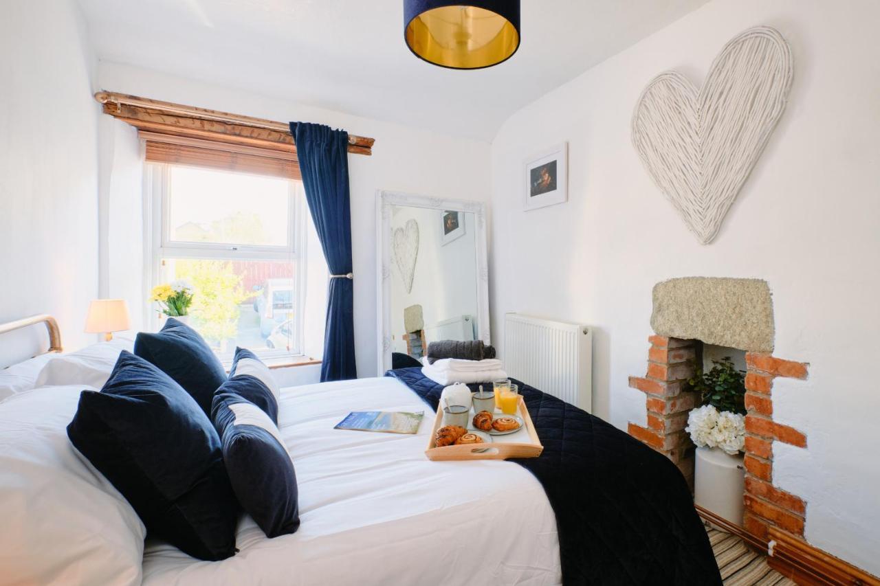 Finest Retreats - Scallop Cottage 포스레번 외부 사진