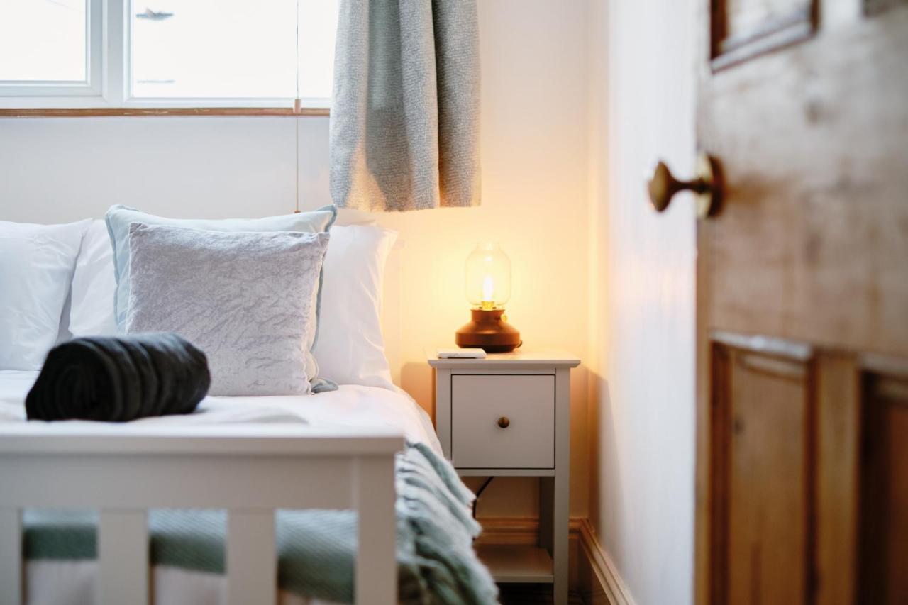 Finest Retreats - Scallop Cottage 포스레번 외부 사진